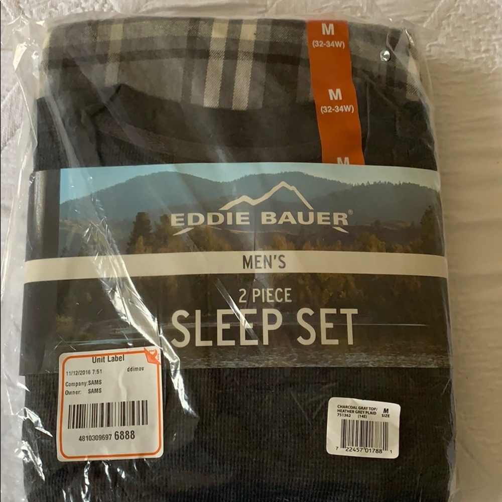 Brand New Eddie Bauer Sleep set